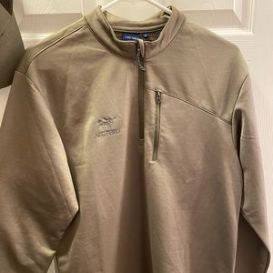 Men’s arcteryx Large lead pullover